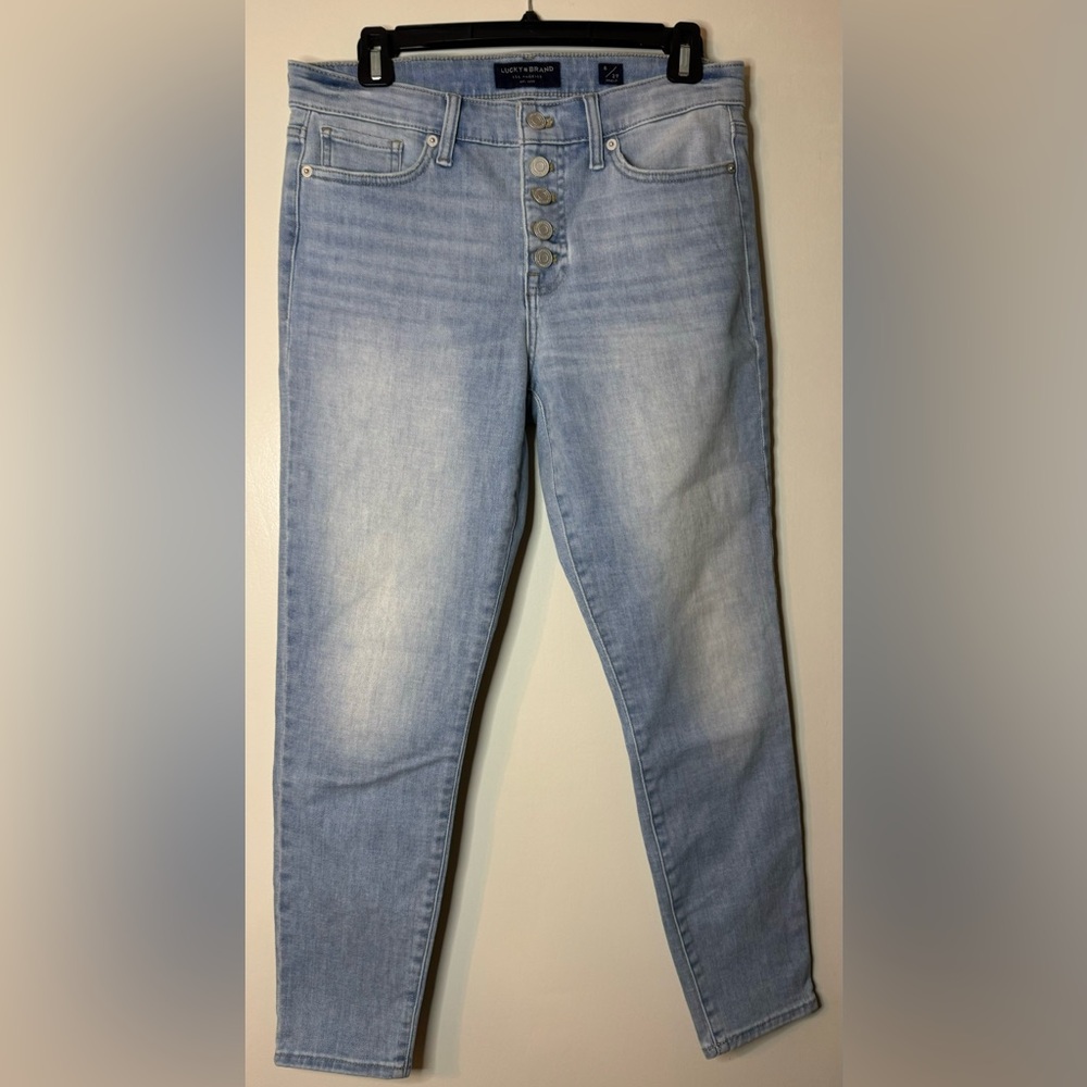 Woman’s Lucky Brand Button-up Mid Rise Skinny Ava size 8/29 Jeans